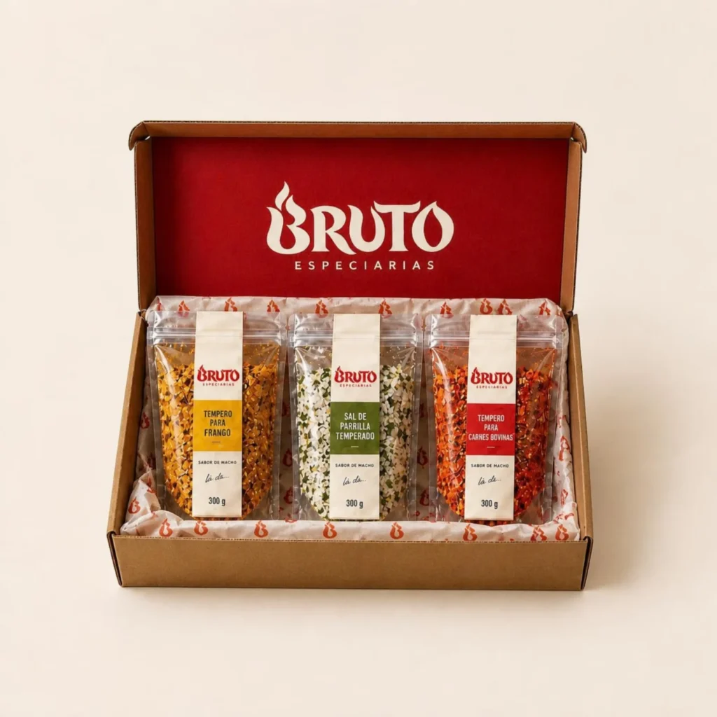 Caixa do kit Trio Bruto com os três temperos de 300 g